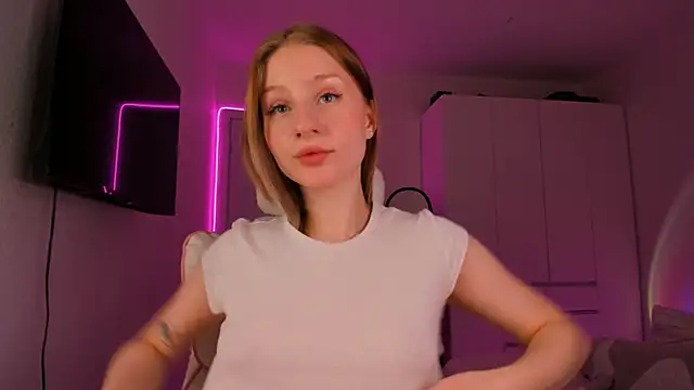 Snapshot of Eva_Davi chatting on 19, 1, 2025 Eva Davi online show from 19, 1, 2025