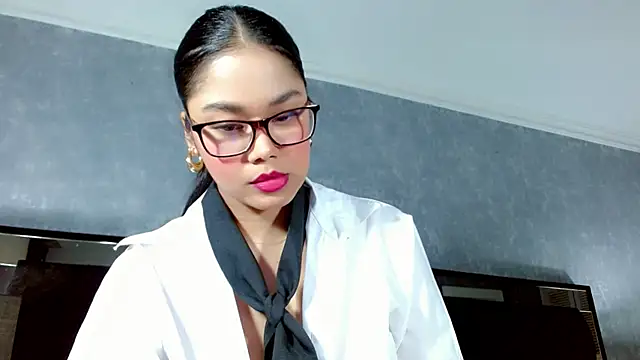 Snapshot of JasmineMoore chatting on 30, 9, 2025 JasmineMoore online show from 30, 9, 2025