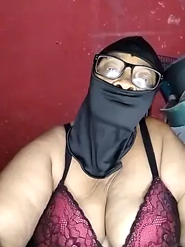 Snapshot of naughtygrannyXXX chatting on 19, 12, 2024 naughtygrannyXXX online show from 19, 12, 2024