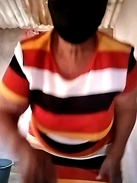 Snapshot of naughtygrannyXXX chatting on 25, 12, 2024 naughtygrannyXXX online show from 25, 12, 2024