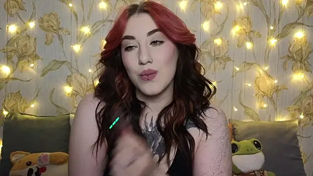 Snapshot of Kimpossible1 chatting on 13, 12, 2024 Kimpossible1 online show from 13, 12, 2024