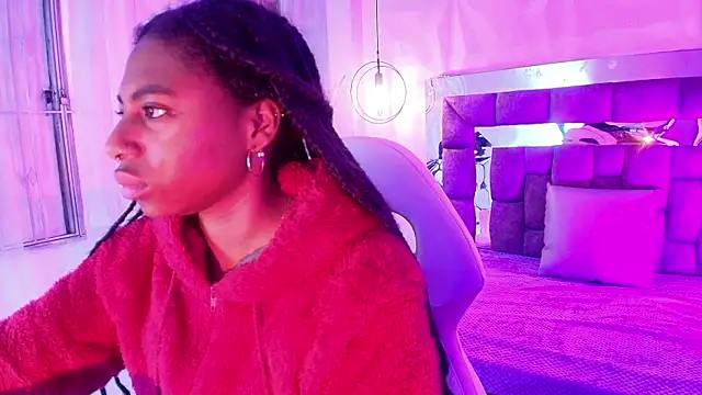 Snapshot of Queen_perla_ chatting on 30, 6, 2026 Queen perla online show from 30, 6, 2026