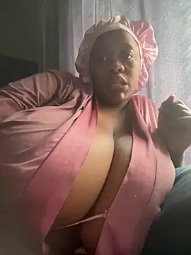 Snapshot of Chubbykarisma27 chatting on 13, 2, 2026 Chubbykarisma27 online show from 13, 2, 2026