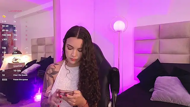 Snapshot of mssjulia chatting on 20, 12, 2024 mssjulia online show from 20, 12, 2024