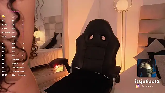 Snapshot of mssjulia chatting on 12, 2, 2025 mssjulia online show from 12, 2, 2025