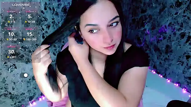 Snapshot of Lanna_belle28 chatting on 22, 12, 2025 Lanna belle28 online show from 22, 12, 2025