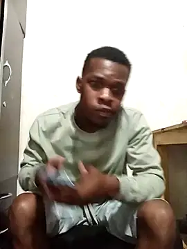 Snapshot of Uncletee112 chatting on 11, 9, 2025 Uncletee112 online show from 11, 9, 2025