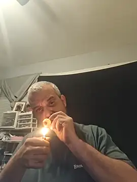 Snapshot of silkstroker6981 chatting on 2, 3, 2026 silkstroker6981 online show from 2, 3, 2026