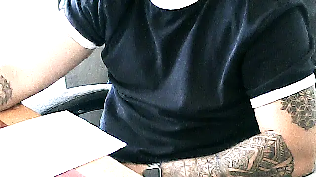 Snapshot of Boysexy98 chatting on 22, 6, 2026 Boysexy98 online show from 22, 6, 2026
