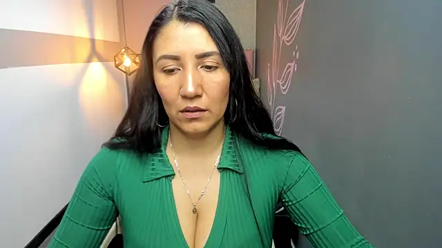 GiaFox  online show from 5, 2, 2025