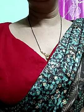 Snapshot of Rosy-B chatting on 12, 3, 2026 Rosy-B online show from 12, 3, 2026