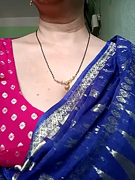 Snapshot of Rosy-B chatting on 17, 3, 2026 Rosy-B online show from 17, 3, 2026