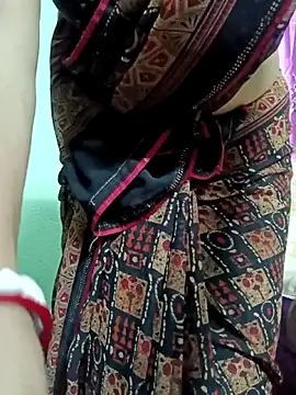 Snapshot of Rosy-B chatting on 18, 3, 2026 Rosy-B online show from 18, 3, 2026