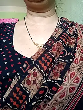 Snapshot of Rosy-B chatting on 27, 3, 2026 Rosy-B online show from 27, 3, 2026