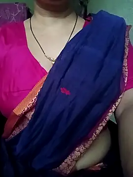 Snapshot of Rosy-B chatting on 16, 4, 2026 Rosy-B online show from 16, 4, 2026