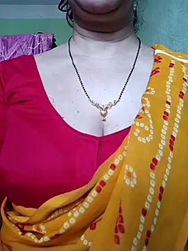 Snapshot of Rosy-B chatting on 23, 4, 2026 Rosy-B online show from 23, 4, 2026