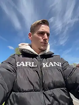 Snapshot of Cookieboy88 chatting on 26, 4, 2026 Cookieboy88 online show from 26, 4, 2026