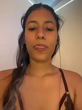 Snapshot of Valentinabaker chatting on 6, 3, 2026 Valentinabaker online show from 6, 3, 2026