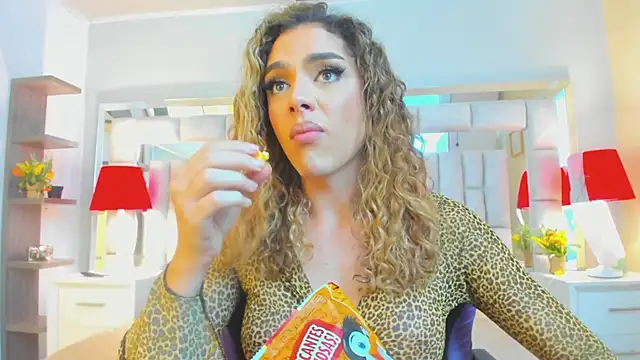 mariiahneedles online show from 12, 2, 2026