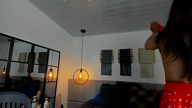 Snapshot of Sweet_camille chatting on 15, 10, 2025 Sweet camille online show from 15, 10, 2025