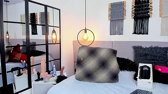 Snapshot of Sweet_camille chatting on 27, 10, 2025 Sweet camille online show from 27, 10, 2025