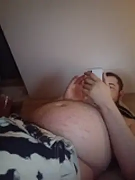 Snapshot of machobear87 chatting on 23, 4, 2026 machobear87 online show from 23, 4, 2026