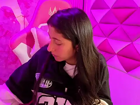 Cameron cutte online show from 22, 2, 2026