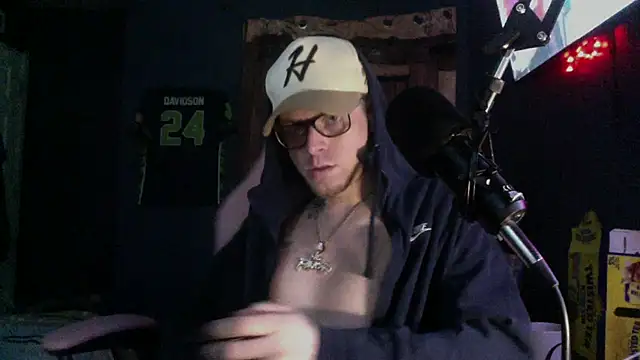 Snapshot of traejddd chatting on 3, 6, 2026 traejddd online show from 3, 6, 2026