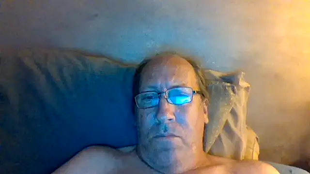 Snapshot of hornyrich69 chatting on 14, 5, 2026 hornyrich69 online show from 14, 5, 2026