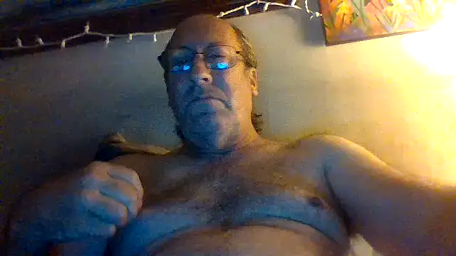 Snapshot of hornyrich69 chatting on 25, 7, 2026 hornyrich69 online show from 25, 7, 2026