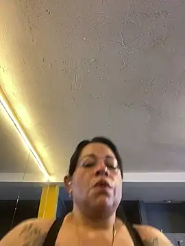 martina bk online show from 24, 7, 2026