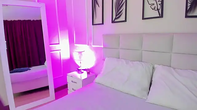 Alisa  walker online show from 22, 1, 2025