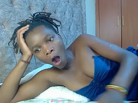 Naughty Girl17 online show from 8, 2, 2025