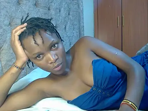 Naughty Girl17 online show from 4, 3, 2025