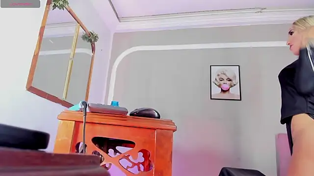 Jimena Grey online show from 25, 10, 2025