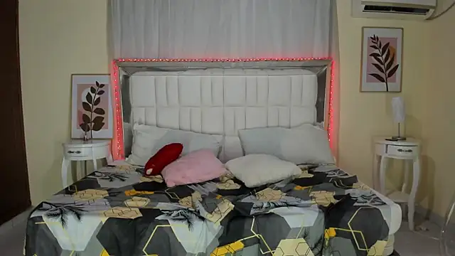 BonnyDelux online show from 29, 1, 2025