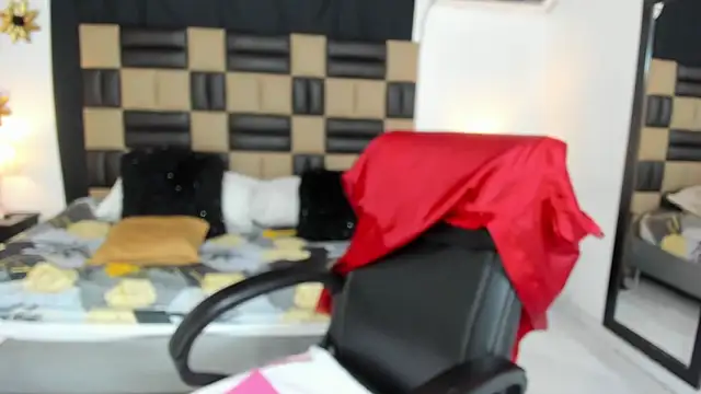 BonnyDelux online show from 10, 2, 2025