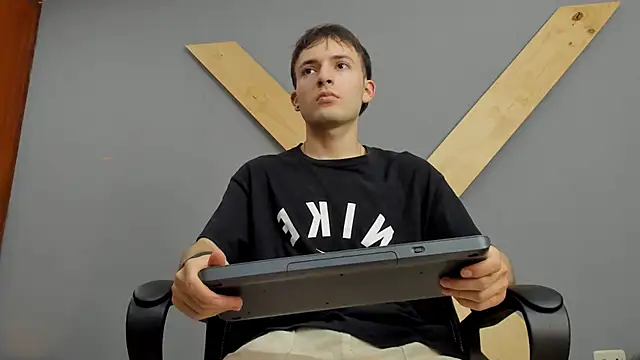 bower and colucci online show from 15, 12, 2024