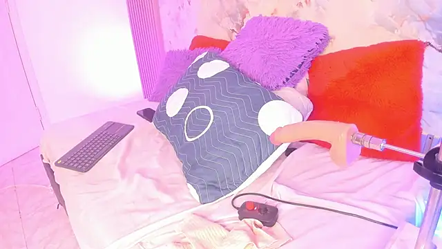 Snapshot of Esmeralda_Duarte chatting on 22, 3, 2025 Esmeralda Duarte online show from 22, 3, 2025