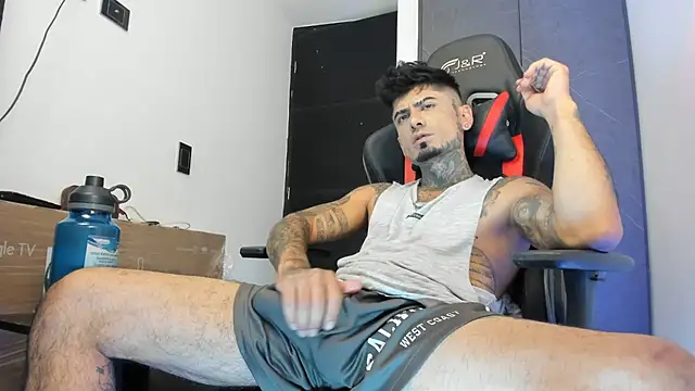 Snapshot of sergiio_mesa27 chatting on 23, 2, 2025 sergiio mesa27 online show from 23, 2, 2025