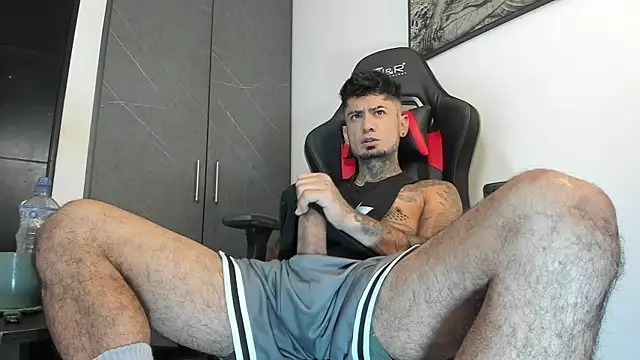 Snapshot of sergiio_mesa27 chatting on 30, 9, 2025 sergiio mesa27 online show from 30, 9, 2025