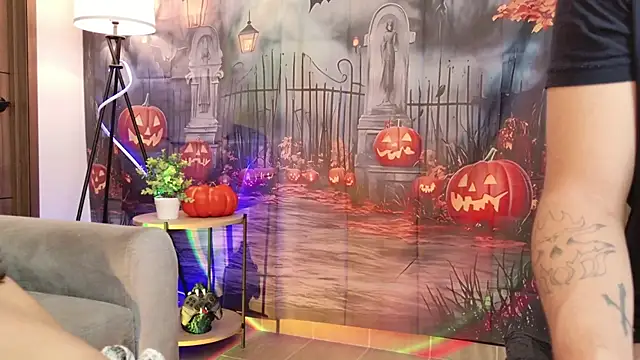 Hot Couple666 online show from 27, 10, 2025