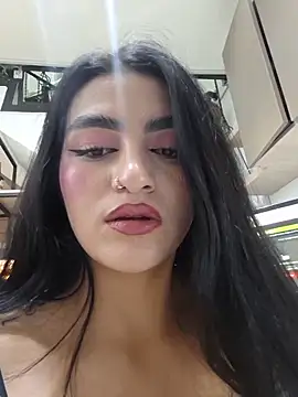 miel gomez online show from 10, 11, 2025