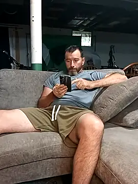 Snapshot of bongripingclitlicker chatting on 28, 4, 2026 bongripingclitlicker online show from 28, 4, 2026