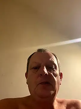 chubbybear2cum online show from 9, 10, 2025