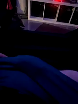 smallred12369 online show from 5, 12, 2025