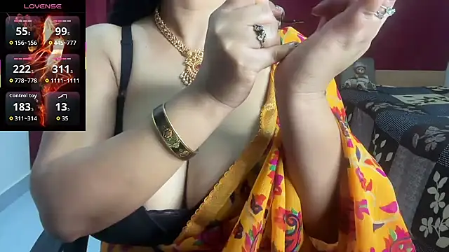 Snapshot of Aishwarya_101_ chatting on 23, 3, 2026 Aishwarya 101 online show from 23, 3, 2026