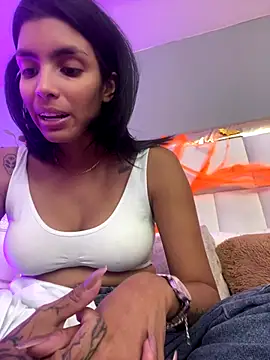 Snapshot of DeuxGold chatting on 26, 10, 2025 DeuxGold online show from 26, 10, 2025