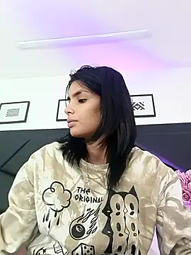 Snapshot of DeuxGold chatting on 21, 11, 2025 DeuxGold online show from 21, 11, 2025