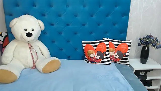 Snapshot of Sexy_MALIKKA chatting on 4, 2, 2025 Sexy MALIKKA online show from 4, 2, 2025